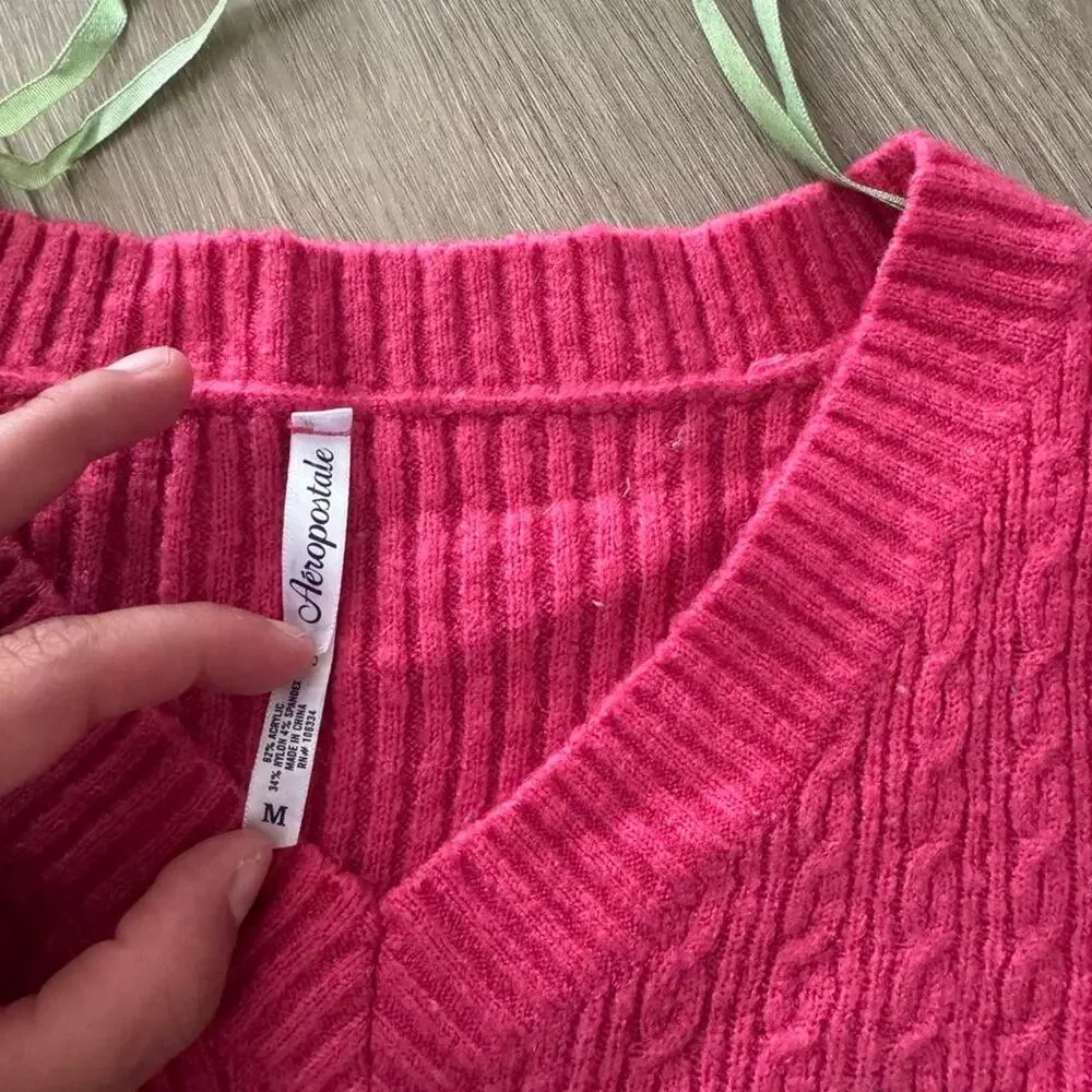 Aeropostale pink cable